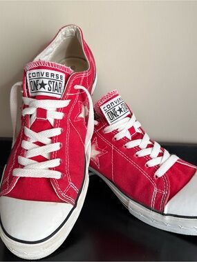 Converse One Star Red Canvas Sneakers Women’s Size 11  Cit Out Star Design  Rare